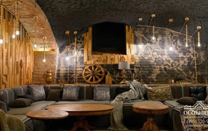 в Сыромятническом проезде, 8, площадь 1044 м