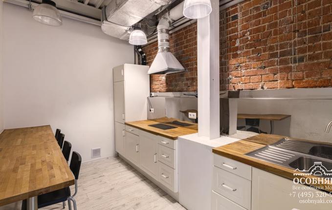 на Бауманской улице, 11, площадь 464 м