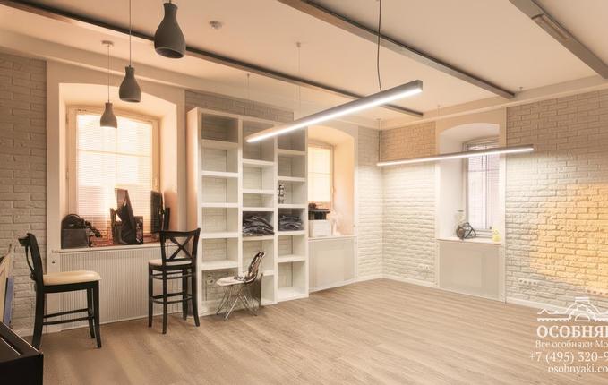 в Яковоапостольском переулке, 5-7, площадь 478 м