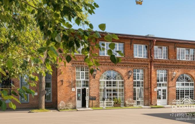 на Бауманской улице, 11с8, площадь 927 м