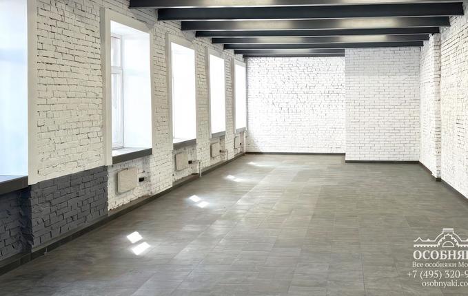 в Высоковольтном проезде, 7, площадь 661 м